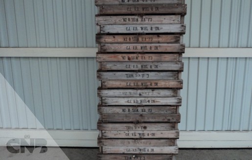 Foto van houten gaasbakken 75x50 hoge poot