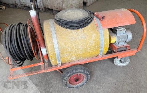 Foto van Spuitwagen-Douven