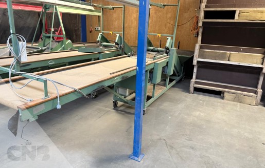 Foto van Leesband met stortbunker en voorsortering