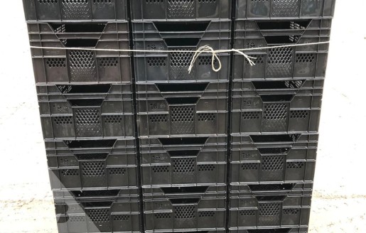 Foto van VMH-kratten