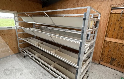 Foto van Oogstkarren-Wevab