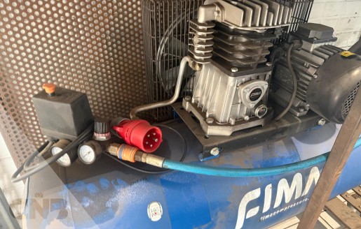 Foto van Compressor-Fima