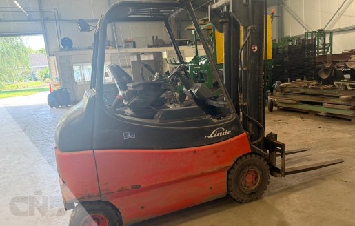Foto van Linde-Heftruck E 25
