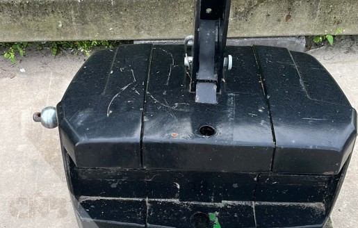 Foto van Frontgewicht *T.E.A.B.*