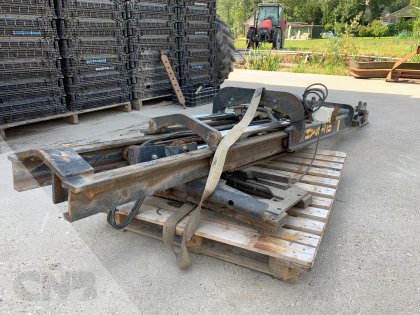 Triplomast- Hyster
