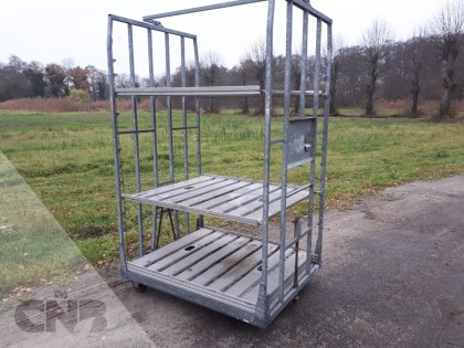 Gevraagd veilingkarren
