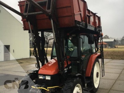 Tractor-New Holland TL90