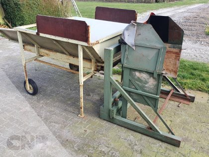 Kantelaar met bunker- Antha