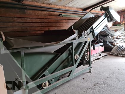 Bunker doseer elevator- Compas