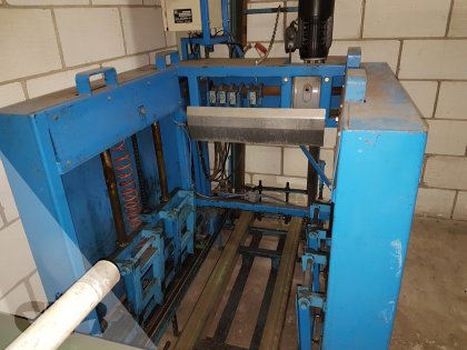 Stapelmachine- Van Rooyen