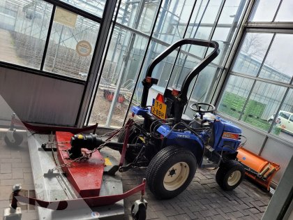 Tractor mini- Iseki