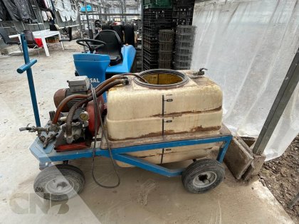 Spuitwagen met haspel