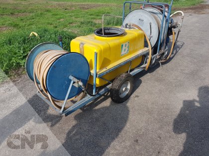 Spuitwagen-Beukel
