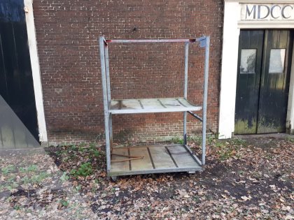 Gegalvaniseerde karren