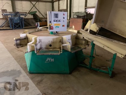 Fust omstortmachine-ATH