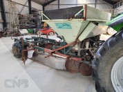 Foto van Van Hienen Plantmachine