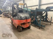 Foto van Hefrtuck-Linde E 25
